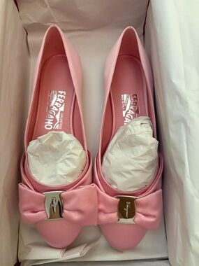 Salvatore Ferragamo Pink Ribbon Vara Flats
